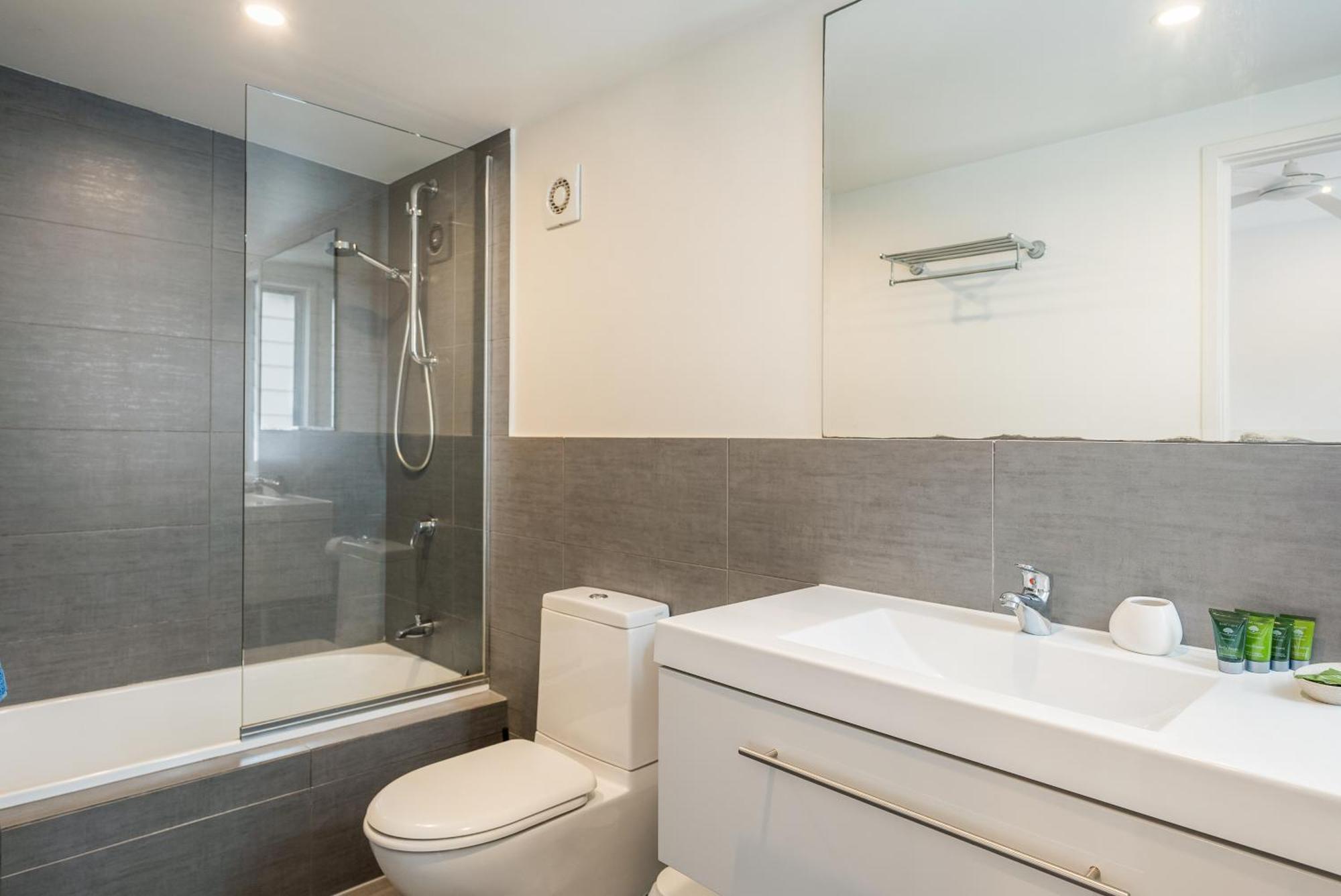 Aaman & Cinta Luxury Villas Μπάιρον Μπέι Εξωτερικό φωτογραφία